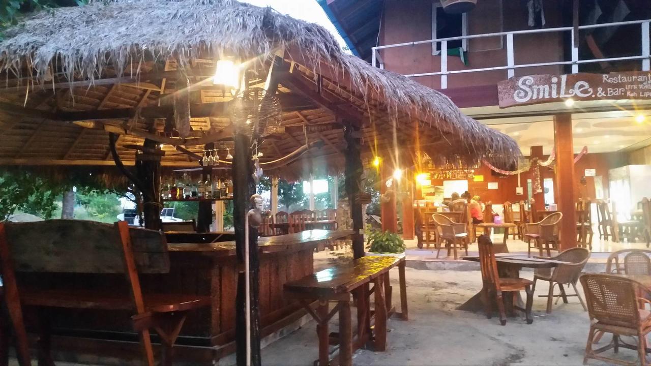 Smile Sunset Resort Koh Lipe Exterior photo