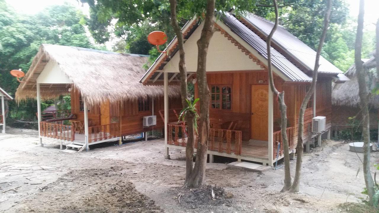 Smile Sunset Resort Koh Lipe Exterior photo