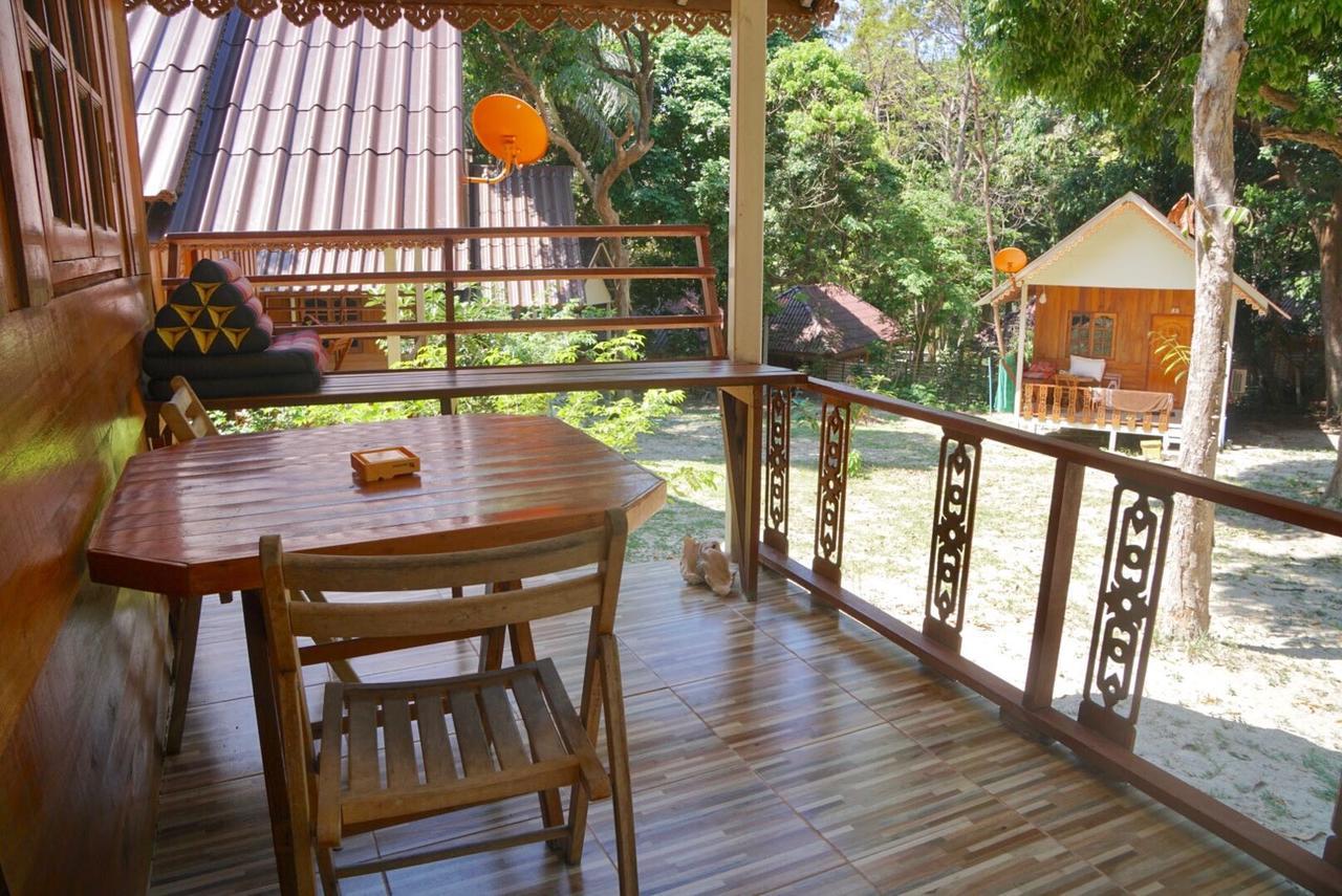 Smile Sunset Resort Koh Lipe Exterior photo